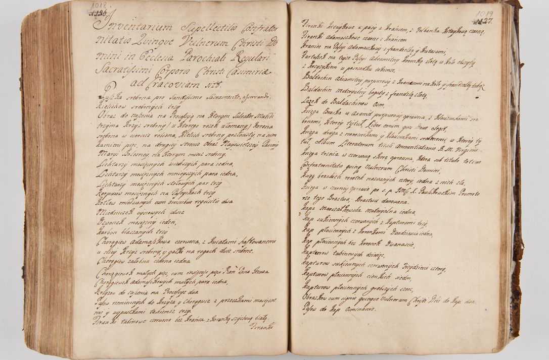Zdjęcie nr 553 dla obiektu archiwalnego: Acta visitationis ecclesiarum parachialium tum capellarum - oratorium, hospitalium, confraternitatum ac aliorum piorum locorum intra et extra civitatem Cracoviensem consistentium, vigore litterarum specialis commissionis Cel. Principis et. R.D. Andrea Stanislai Kostka in Załuskie Załuski episcopi Cracoviensis ducis Severiensis, per Hyacinthum Łopacki canonicum et archipraesbyterum Cracoviensem, canonicum et archipraesbyterum Cracoviensem, canonicum Sandomieriensem, visitatorem a.D. 1748 et sequentii conscripta