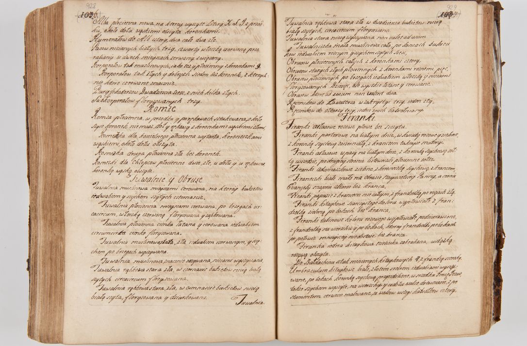 Zdjęcie nr 507 dla obiektu archiwalnego: Acta visitationis ecclesiarum parachialium tum capellarum - oratorium, hospitalium, confraternitatum ac aliorum piorum locorum intra et extra civitatem Cracoviensem consistentium, vigore litterarum specialis commissionis Cel. Principis et. R.D. Andrea Stanislai Kostka in Załuskie Załuski episcopi Cracoviensis ducis Severiensis, per Hyacinthum Łopacki canonicum et archipraesbyterum Cracoviensem, canonicum et archipraesbyterum Cracoviensem, canonicum Sandomieriensem, visitatorem a.D. 1748 et sequentii conscripta
