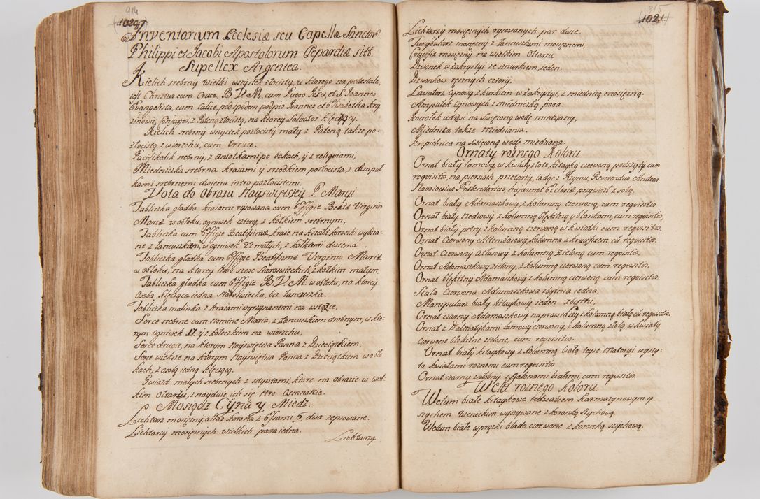 Zdjęcie nr 500 dla obiektu archiwalnego: Acta visitationis ecclesiarum parachialium tum capellarum - oratorium, hospitalium, confraternitatum ac aliorum piorum locorum intra et extra civitatem Cracoviensem consistentium, vigore litterarum specialis commissionis Cel. Principis et. R.D. Andrea Stanislai Kostka in Załuskie Załuski episcopi Cracoviensis ducis Severiensis, per Hyacinthum Łopacki canonicum et archipraesbyterum Cracoviensem, canonicum et archipraesbyterum Cracoviensem, canonicum Sandomieriensem, visitatorem a.D. 1748 et sequentii conscripta