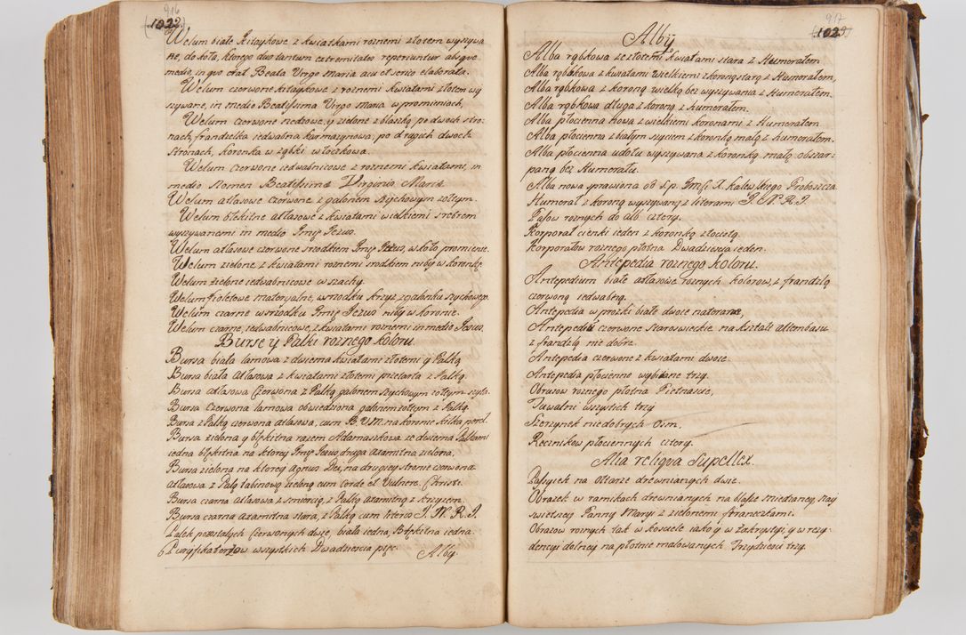 Zdjęcie nr 501 dla obiektu archiwalnego: Acta visitationis ecclesiarum parachialium tum capellarum - oratorium, hospitalium, confraternitatum ac aliorum piorum locorum intra et extra civitatem Cracoviensem consistentium, vigore litterarum specialis commissionis Cel. Principis et. R.D. Andrea Stanislai Kostka in Załuskie Załuski episcopi Cracoviensis ducis Severiensis, per Hyacinthum Łopacki canonicum et archipraesbyterum Cracoviensem, canonicum et archipraesbyterum Cracoviensem, canonicum Sandomieriensem, visitatorem a.D. 1748 et sequentii conscripta