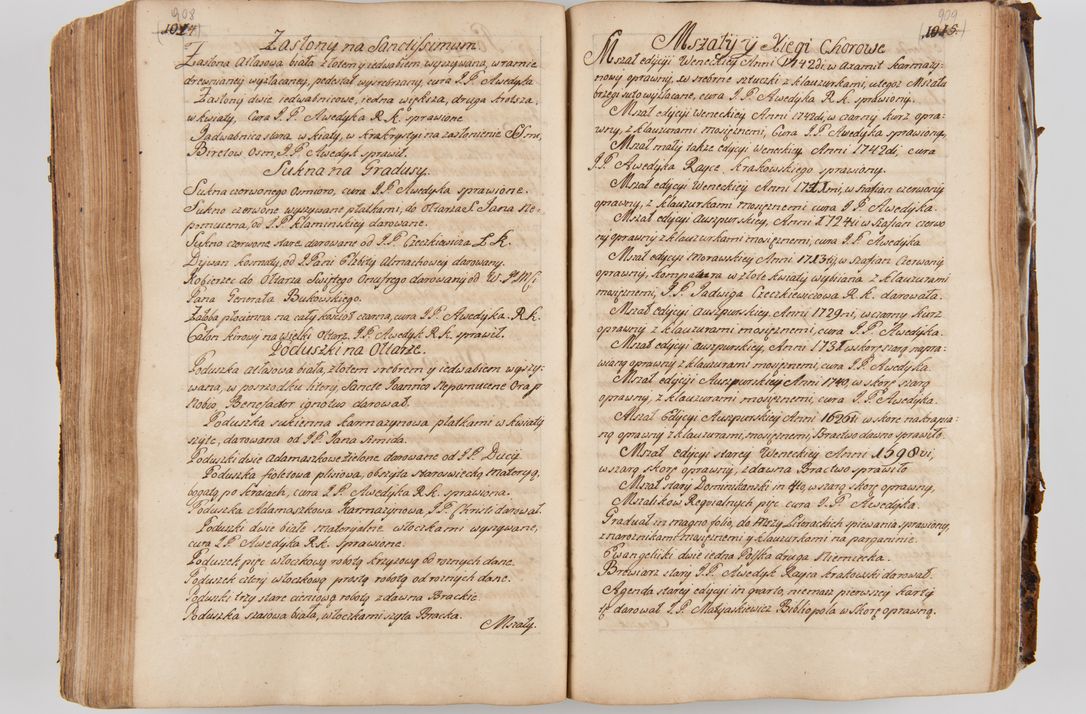Zdjęcie nr 497 dla obiektu archiwalnego: Acta visitationis ecclesiarum parachialium tum capellarum - oratorium, hospitalium, confraternitatum ac aliorum piorum locorum intra et extra civitatem Cracoviensem consistentium, vigore litterarum specialis commissionis Cel. Principis et. R.D. Andrea Stanislai Kostka in Załuskie Załuski episcopi Cracoviensis ducis Severiensis, per Hyacinthum Łopacki canonicum et archipraesbyterum Cracoviensem, canonicum et archipraesbyterum Cracoviensem, canonicum Sandomieriensem, visitatorem a.D. 1748 et sequentii conscripta