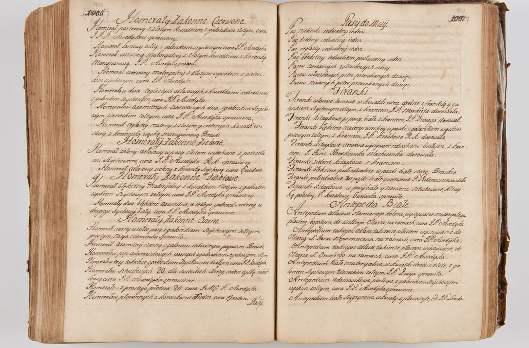 Zdjęcie nr 493 dla obiektu archiwalnego: Acta visitationis ecclesiarum parachialium tum capellarum - oratorium, hospitalium, confraternitatum ac aliorum piorum locorum intra et extra civitatem Cracoviensem consistentium, vigore litterarum specialis commissionis Cel. Principis et. R.D. Andrea Stanislai Kostka in Załuskie Załuski episcopi Cracoviensis ducis Severiensis, per Hyacinthum Łopacki canonicum et archipraesbyterum Cracoviensem, canonicum et archipraesbyterum Cracoviensem, canonicum Sandomieriensem, visitatorem a.D. 1748 et sequentii conscripta