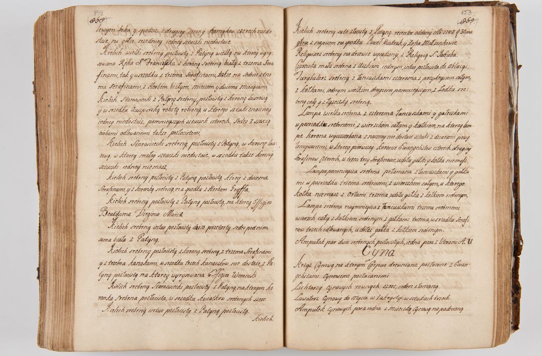 Zdjęcie nr 469 dla obiektu archiwalnego: Acta visitationis ecclesiarum parachialium tum capellarum - oratorium, hospitalium, confraternitatum ac aliorum piorum locorum intra et extra civitatem Cracoviensem consistentium, vigore litterarum specialis commissionis Cel. Principis et. R.D. Andrea Stanislai Kostka in Załuskie Załuski episcopi Cracoviensis ducis Severiensis, per Hyacinthum Łopacki canonicum et archipraesbyterum Cracoviensem, canonicum et archipraesbyterum Cracoviensem, canonicum Sandomieriensem, visitatorem a.D. 1748 et sequentii conscripta