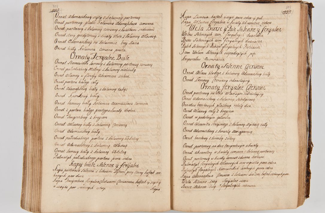 Zdjęcie nr 451 dla obiektu archiwalnego: Acta visitationis ecclesiarum parachialium tum capellarum - oratorium, hospitalium, confraternitatum ac aliorum piorum locorum intra et extra civitatem Cracoviensem consistentium, vigore litterarum specialis commissionis Cel. Principis et. R.D. Andrea Stanislai Kostka in Załuskie Załuski episcopi Cracoviensis ducis Severiensis, per Hyacinthum Łopacki canonicum et archipraesbyterum Cracoviensem, canonicum et archipraesbyterum Cracoviensem, canonicum Sandomieriensem, visitatorem a.D. 1748 et sequentii conscripta