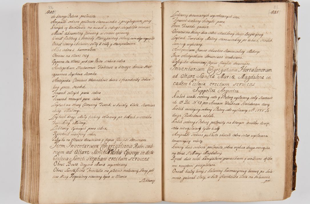 Zdjęcie nr 445 dla obiektu archiwalnego: Acta visitationis ecclesiarum parachialium tum capellarum - oratorium, hospitalium, confraternitatum ac aliorum piorum locorum intra et extra civitatem Cracoviensem consistentium, vigore litterarum specialis commissionis Cel. Principis et. R.D. Andrea Stanislai Kostka in Załuskie Załuski episcopi Cracoviensis ducis Severiensis, per Hyacinthum Łopacki canonicum et archipraesbyterum Cracoviensem, canonicum et archipraesbyterum Cracoviensem, canonicum Sandomieriensem, visitatorem a.D. 1748 et sequentii conscripta
