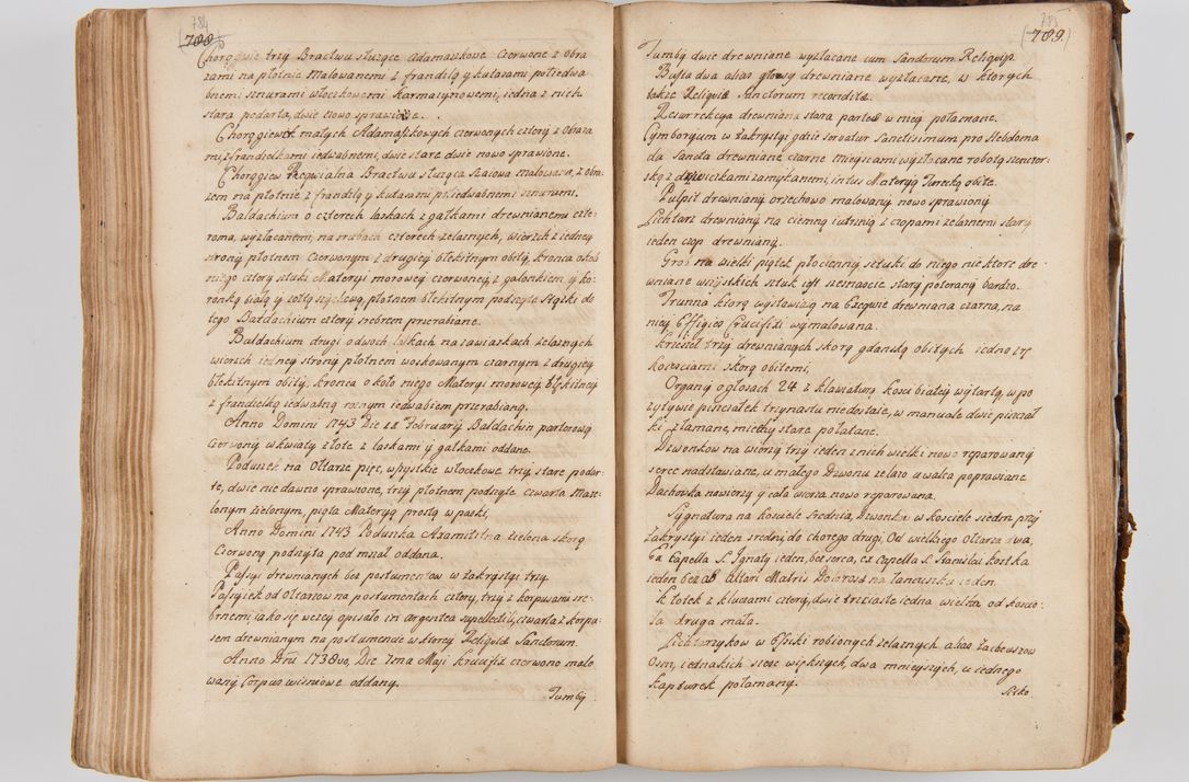 Zdjęcie nr 433 dla obiektu archiwalnego: Acta visitationis ecclesiarum parachialium tum capellarum - oratorium, hospitalium, confraternitatum ac aliorum piorum locorum intra et extra civitatem Cracoviensem consistentium, vigore litterarum specialis commissionis Cel. Principis et. R.D. Andrea Stanislai Kostka in Załuskie Załuski episcopi Cracoviensis ducis Severiensis, per Hyacinthum Łopacki canonicum et archipraesbyterum Cracoviensem, canonicum et archipraesbyterum Cracoviensem, canonicum Sandomieriensem, visitatorem a.D. 1748 et sequentii conscripta