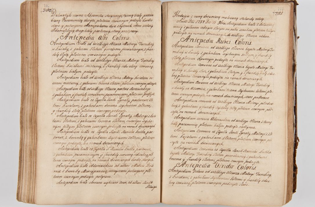 Zdjęcie nr 429 dla obiektu archiwalnego: Acta visitationis ecclesiarum parachialium tum capellarum - oratorium, hospitalium, confraternitatum ac aliorum piorum locorum intra et extra civitatem Cracoviensem consistentium, vigore litterarum specialis commissionis Cel. Principis et. R.D. Andrea Stanislai Kostka in Załuskie Załuski episcopi Cracoviensis ducis Severiensis, per Hyacinthum Łopacki canonicum et archipraesbyterum Cracoviensem, canonicum et archipraesbyterum Cracoviensem, canonicum Sandomieriensem, visitatorem a.D. 1748 et sequentii conscripta