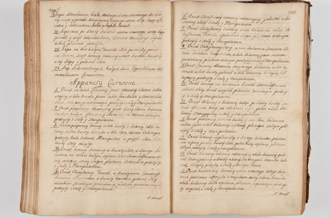 Zdjęcie nr 409 dla obiektu archiwalnego: Acta visitationis ecclesiarum parachialium tum capellarum - oratorium, hospitalium, confraternitatum ac aliorum piorum locorum intra et extra civitatem Cracoviensem consistentium, vigore litterarum specialis commissionis Cel. Principis et. R.D. Andrea Stanislai Kostka in Załuskie Załuski episcopi Cracoviensis ducis Severiensis, per Hyacinthum Łopacki canonicum et archipraesbyterum Cracoviensem, canonicum et archipraesbyterum Cracoviensem, canonicum Sandomieriensem, visitatorem a.D. 1748 et sequentii conscripta