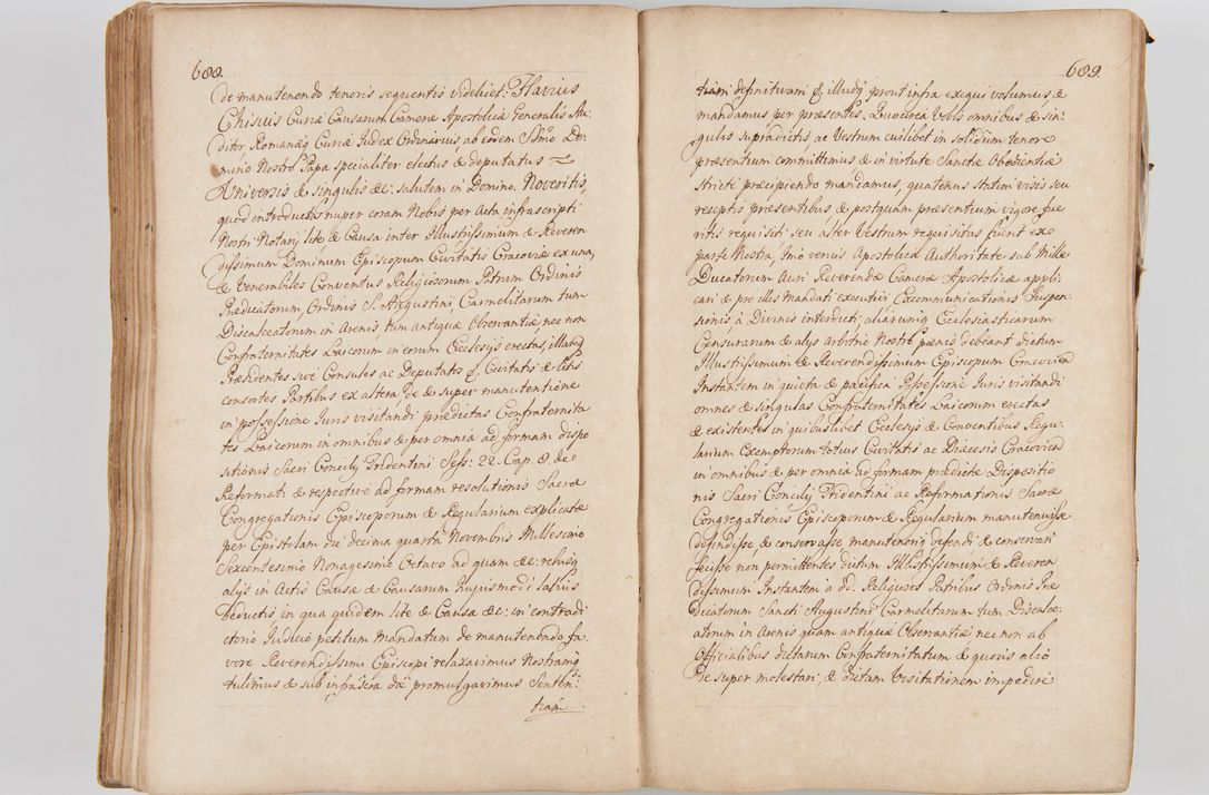 Zdjęcie nr 381 dla obiektu archiwalnego: Acta visitationis ecclesiarum parachialium tum capellarum - oratorium, hospitalium, confraternitatum ac aliorum piorum locorum intra et extra civitatem Cracoviensem consistentium, vigore litterarum specialis commissionis Cel. Principis et. R.D. Andrea Stanislai Kostka in Załuskie Załuski episcopi Cracoviensis ducis Severiensis, per Hyacinthum Łopacki canonicum et archipraesbyterum Cracoviensem, canonicum et archipraesbyterum Cracoviensem, canonicum Sandomieriensem, visitatorem a.D. 1748 et sequentii conscripta