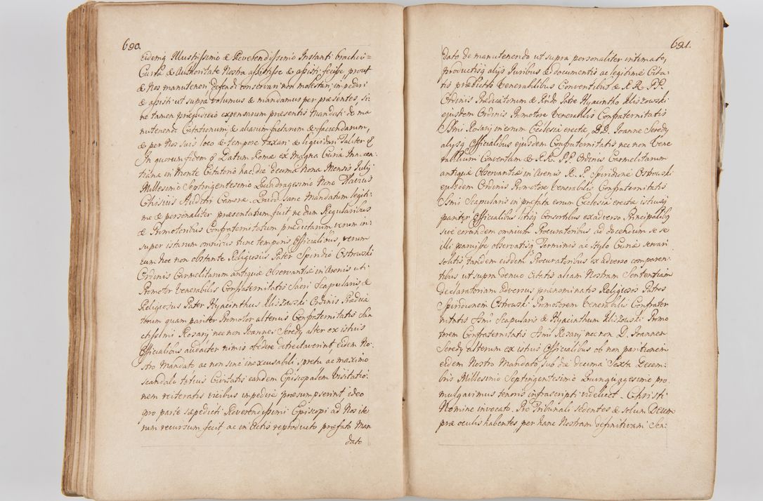 Zdjęcie nr 382 dla obiektu archiwalnego: Acta visitationis ecclesiarum parachialium tum capellarum - oratorium, hospitalium, confraternitatum ac aliorum piorum locorum intra et extra civitatem Cracoviensem consistentium, vigore litterarum specialis commissionis Cel. Principis et. R.D. Andrea Stanislai Kostka in Załuskie Załuski episcopi Cracoviensis ducis Severiensis, per Hyacinthum Łopacki canonicum et archipraesbyterum Cracoviensem, canonicum et archipraesbyterum Cracoviensem, canonicum Sandomieriensem, visitatorem a.D. 1748 et sequentii conscripta