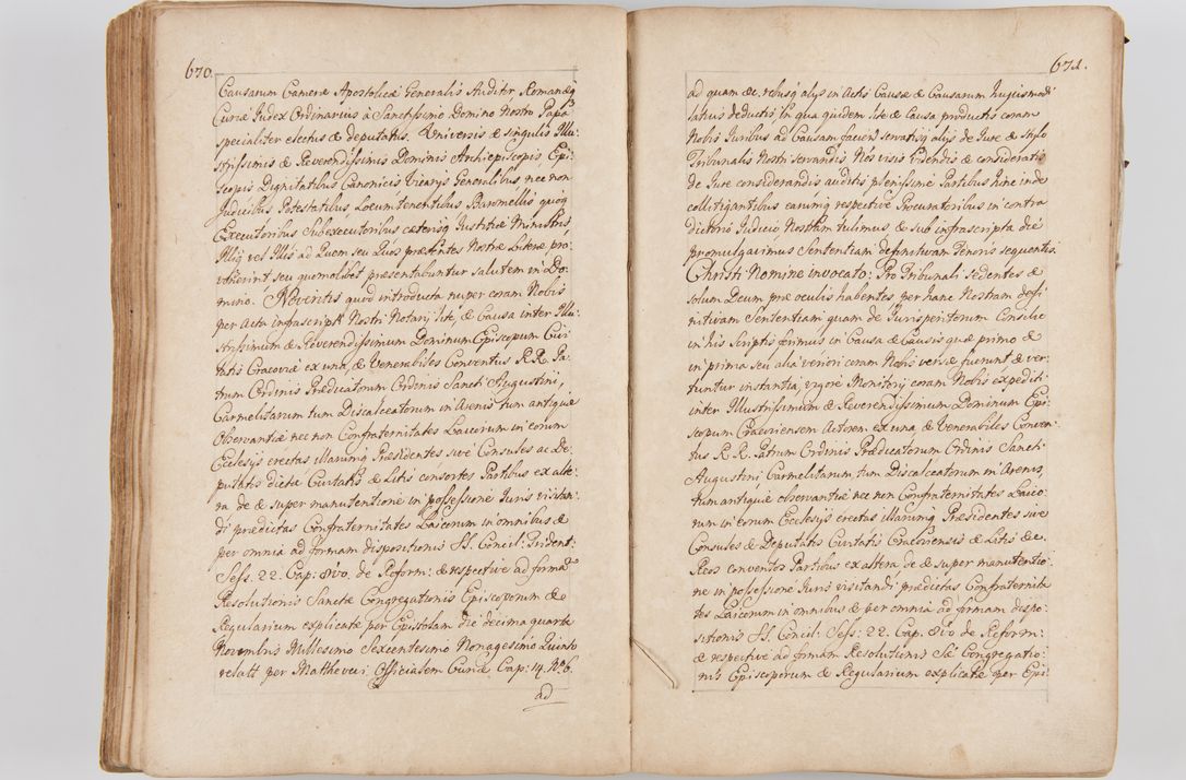 Zdjęcie nr 372 dla obiektu archiwalnego: Acta visitationis ecclesiarum parachialium tum capellarum - oratorium, hospitalium, confraternitatum ac aliorum piorum locorum intra et extra civitatem Cracoviensem consistentium, vigore litterarum specialis commissionis Cel. Principis et. R.D. Andrea Stanislai Kostka in Załuskie Załuski episcopi Cracoviensis ducis Severiensis, per Hyacinthum Łopacki canonicum et archipraesbyterum Cracoviensem, canonicum et archipraesbyterum Cracoviensem, canonicum Sandomieriensem, visitatorem a.D. 1748 et sequentii conscripta