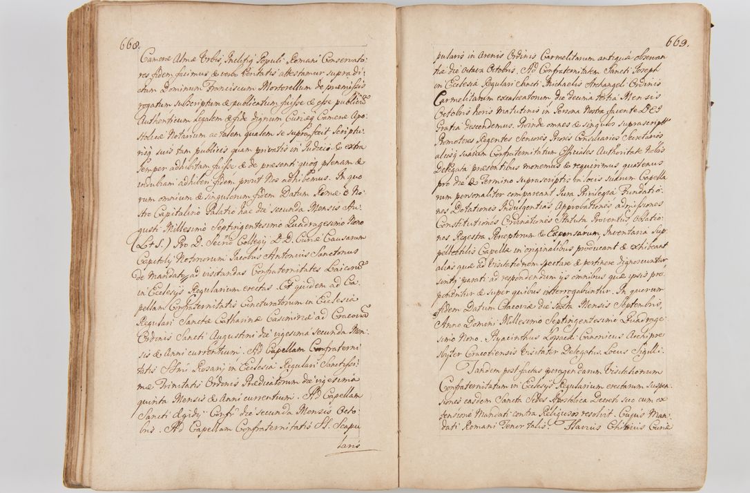 Zdjęcie nr 371 dla obiektu archiwalnego: Acta visitationis ecclesiarum parachialium tum capellarum - oratorium, hospitalium, confraternitatum ac aliorum piorum locorum intra et extra civitatem Cracoviensem consistentium, vigore litterarum specialis commissionis Cel. Principis et. R.D. Andrea Stanislai Kostka in Załuskie Załuski episcopi Cracoviensis ducis Severiensis, per Hyacinthum Łopacki canonicum et archipraesbyterum Cracoviensem, canonicum et archipraesbyterum Cracoviensem, canonicum Sandomieriensem, visitatorem a.D. 1748 et sequentii conscripta