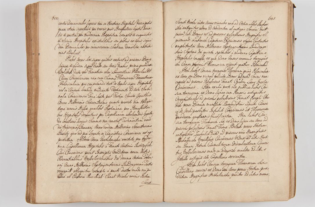 Zdjęcie nr 335 dla obiektu archiwalnego: Acta visitationis ecclesiarum parachialium tum capellarum - oratorium, hospitalium, confraternitatum ac aliorum piorum locorum intra et extra civitatem Cracoviensem consistentium, vigore litterarum specialis commissionis Cel. Principis et. R.D. Andrea Stanislai Kostka in Załuskie Załuski episcopi Cracoviensis ducis Severiensis, per Hyacinthum Łopacki canonicum et archipraesbyterum Cracoviensem, canonicum et archipraesbyterum Cracoviensem, canonicum Sandomieriensem, visitatorem a.D. 1748 et sequentii conscripta