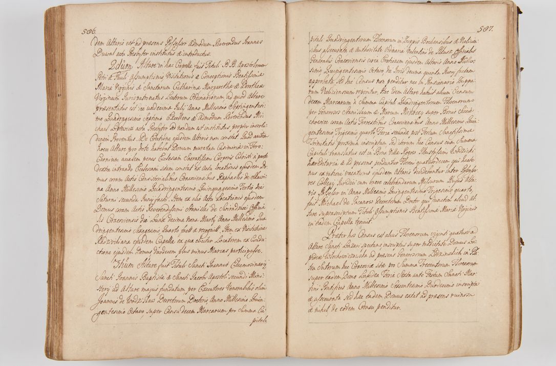 Zdjęcie nr 328 dla obiektu archiwalnego: Acta visitationis ecclesiarum parachialium tum capellarum - oratorium, hospitalium, confraternitatum ac aliorum piorum locorum intra et extra civitatem Cracoviensem consistentium, vigore litterarum specialis commissionis Cel. Principis et. R.D. Andrea Stanislai Kostka in Załuskie Załuski episcopi Cracoviensis ducis Severiensis, per Hyacinthum Łopacki canonicum et archipraesbyterum Cracoviensem, canonicum et archipraesbyterum Cracoviensem, canonicum Sandomieriensem, visitatorem a.D. 1748 et sequentii conscripta