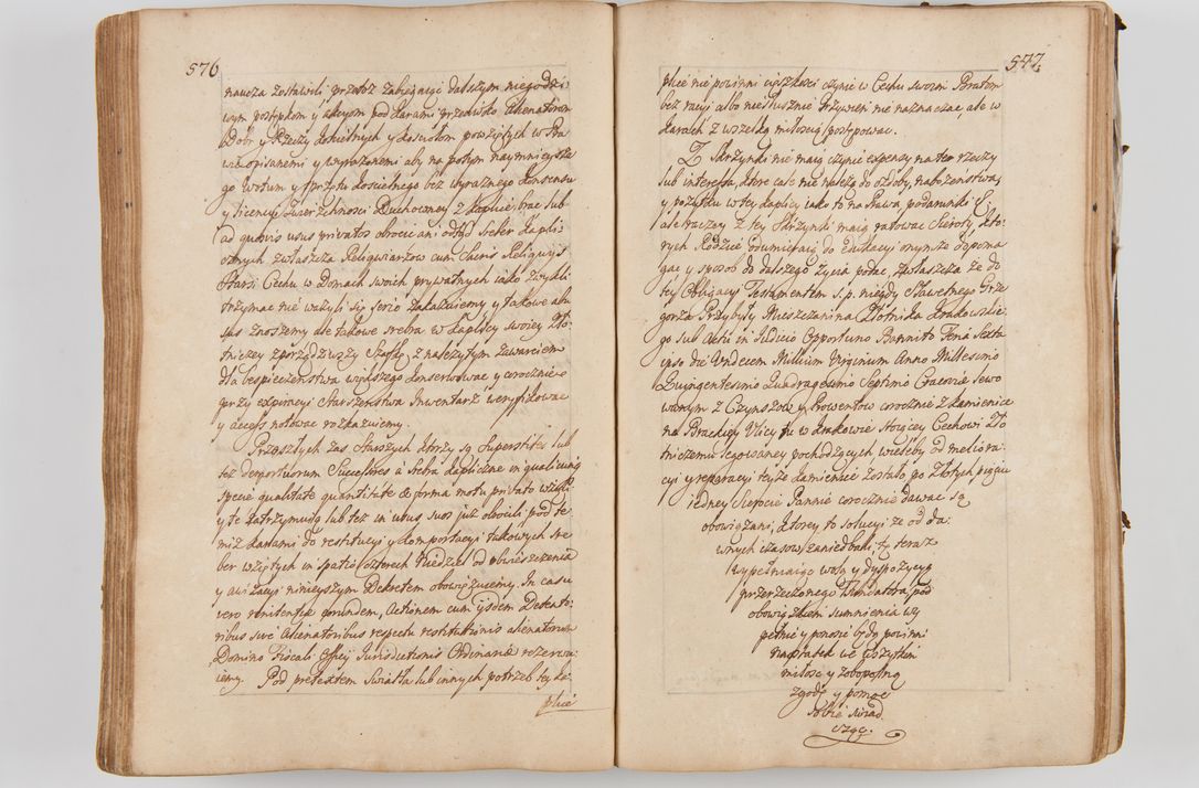 Zdjęcie nr 323 dla obiektu archiwalnego: Acta visitationis ecclesiarum parachialium tum capellarum - oratorium, hospitalium, confraternitatum ac aliorum piorum locorum intra et extra civitatem Cracoviensem consistentium, vigore litterarum specialis commissionis Cel. Principis et. R.D. Andrea Stanislai Kostka in Załuskie Załuski episcopi Cracoviensis ducis Severiensis, per Hyacinthum Łopacki canonicum et archipraesbyterum Cracoviensem, canonicum et archipraesbyterum Cracoviensem, canonicum Sandomieriensem, visitatorem a.D. 1748 et sequentii conscripta