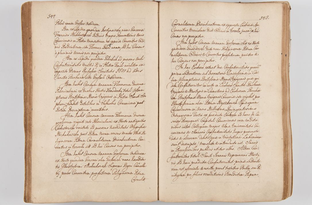 Zdjęcie nr 307 dla obiektu archiwalnego: Acta visitationis ecclesiarum parachialium tum capellarum - oratorium, hospitalium, confraternitatum ac aliorum piorum locorum intra et extra civitatem Cracoviensem consistentium, vigore litterarum specialis commissionis Cel. Principis et. R.D. Andrea Stanislai Kostka in Załuskie Załuski episcopi Cracoviensis ducis Severiensis, per Hyacinthum Łopacki canonicum et archipraesbyterum Cracoviensem, canonicum et archipraesbyterum Cracoviensem, canonicum Sandomieriensem, visitatorem a.D. 1748 et sequentii conscripta