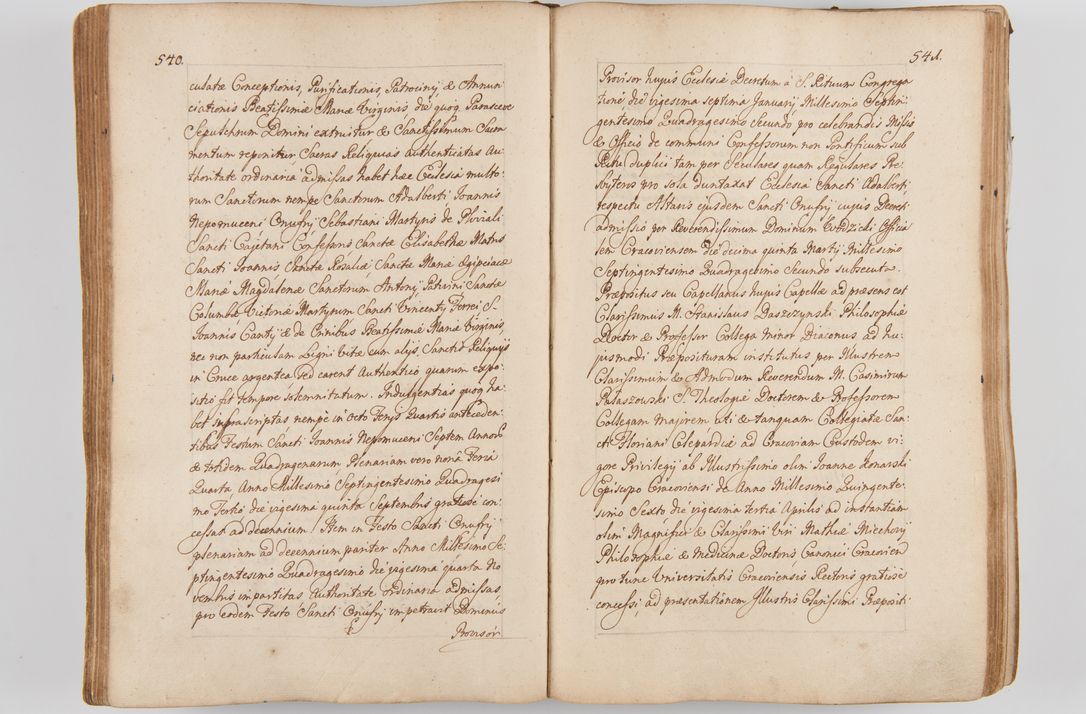 Zdjęcie nr 305 dla obiektu archiwalnego: Acta visitationis ecclesiarum parachialium tum capellarum - oratorium, hospitalium, confraternitatum ac aliorum piorum locorum intra et extra civitatem Cracoviensem consistentium, vigore litterarum specialis commissionis Cel. Principis et. R.D. Andrea Stanislai Kostka in Załuskie Załuski episcopi Cracoviensis ducis Severiensis, per Hyacinthum Łopacki canonicum et archipraesbyterum Cracoviensem, canonicum et archipraesbyterum Cracoviensem, canonicum Sandomieriensem, visitatorem a.D. 1748 et sequentii conscripta