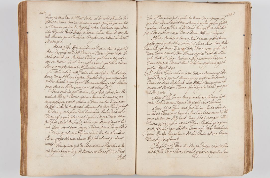 Zdjęcie nr 294 dla obiektu archiwalnego: Acta visitationis ecclesiarum parachialium tum capellarum - oratorium, hospitalium, confraternitatum ac aliorum piorum locorum intra et extra civitatem Cracoviensem consistentium, vigore litterarum specialis commissionis Cel. Principis et. R.D. Andrea Stanislai Kostka in Załuskie Załuski episcopi Cracoviensis ducis Severiensis, per Hyacinthum Łopacki canonicum et archipraesbyterum Cracoviensem, canonicum et archipraesbyterum Cracoviensem, canonicum Sandomieriensem, visitatorem a.D. 1748 et sequentii conscripta