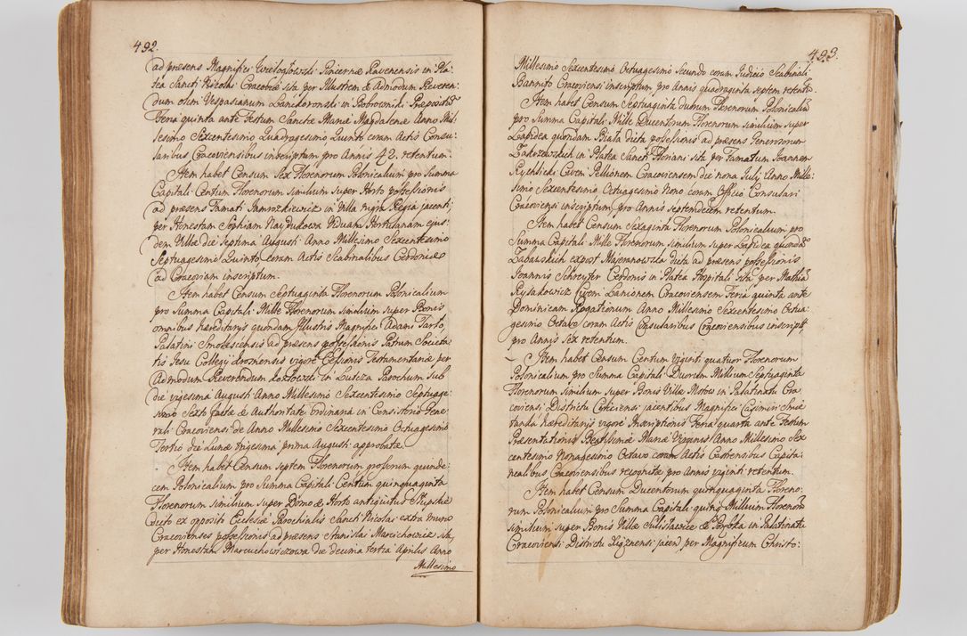 Zdjęcie nr 282 dla obiektu archiwalnego: Acta visitationis ecclesiarum parachialium tum capellarum - oratorium, hospitalium, confraternitatum ac aliorum piorum locorum intra et extra civitatem Cracoviensem consistentium, vigore litterarum specialis commissionis Cel. Principis et. R.D. Andrea Stanislai Kostka in Załuskie Załuski episcopi Cracoviensis ducis Severiensis, per Hyacinthum Łopacki canonicum et archipraesbyterum Cracoviensem, canonicum et archipraesbyterum Cracoviensem, canonicum Sandomieriensem, visitatorem a.D. 1748 et sequentii conscripta