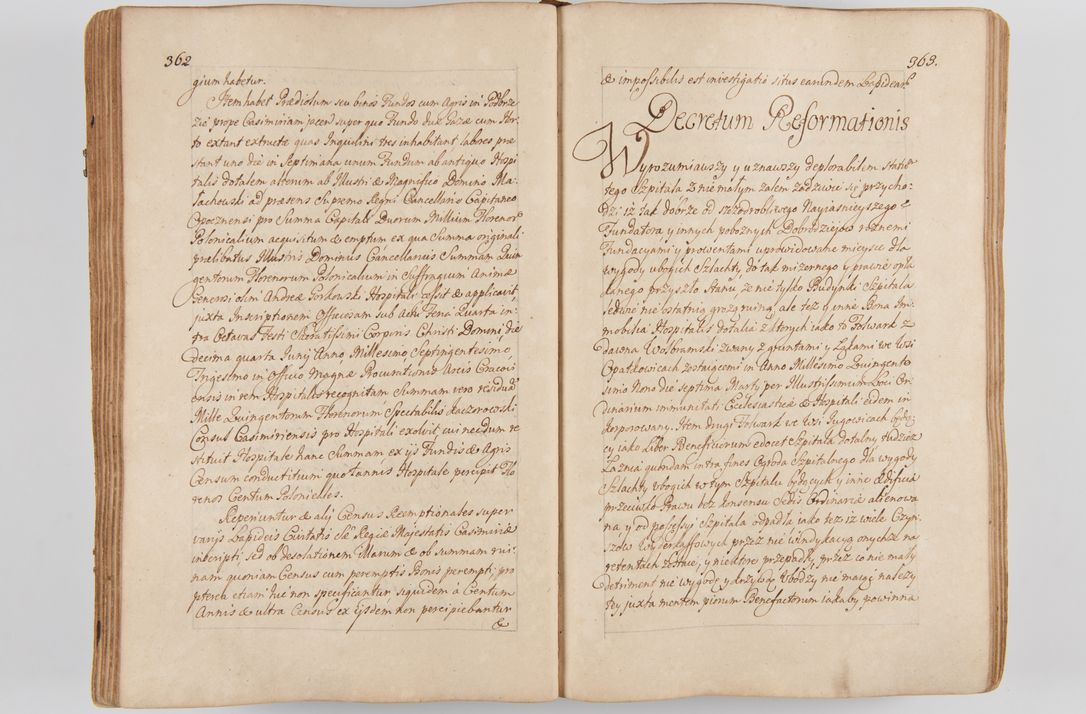 Zdjęcie nr 209 dla obiektu archiwalnego: Acta visitationis ecclesiarum parachialium tum capellarum - oratorium, hospitalium, confraternitatum ac aliorum piorum locorum intra et extra civitatem Cracoviensem consistentium, vigore litterarum specialis commissionis Cel. Principis et. R.D. Andrea Stanislai Kostka in Załuskie Załuski episcopi Cracoviensis ducis Severiensis, per Hyacinthum Łopacki canonicum et archipraesbyterum Cracoviensem, canonicum et archipraesbyterum Cracoviensem, canonicum Sandomieriensem, visitatorem a.D. 1748 et sequentii conscripta