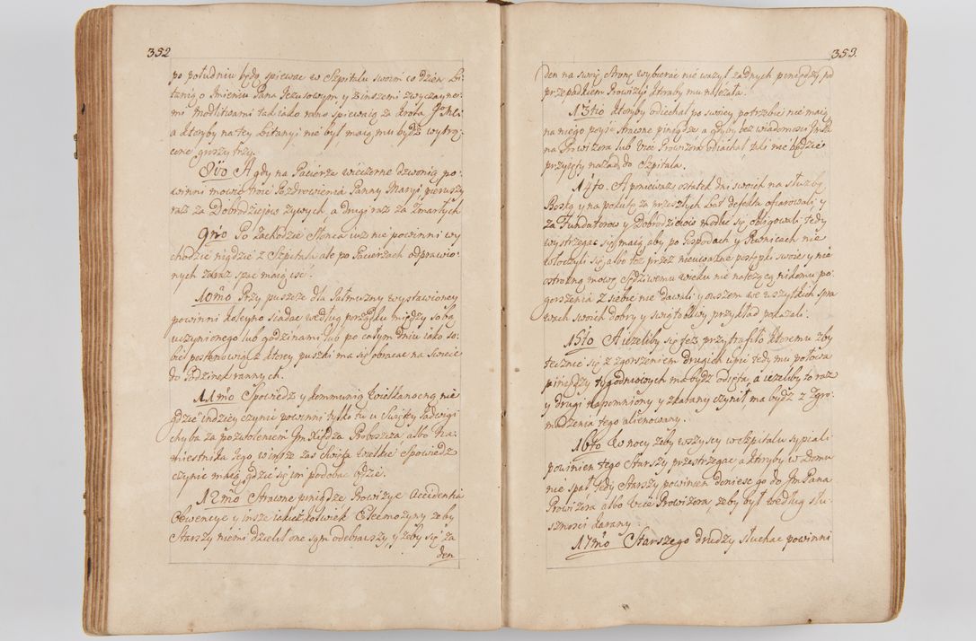 Zdjęcie nr 204 dla obiektu archiwalnego: Acta visitationis ecclesiarum parachialium tum capellarum - oratorium, hospitalium, confraternitatum ac aliorum piorum locorum intra et extra civitatem Cracoviensem consistentium, vigore litterarum specialis commissionis Cel. Principis et. R.D. Andrea Stanislai Kostka in Załuskie Załuski episcopi Cracoviensis ducis Severiensis, per Hyacinthum Łopacki canonicum et archipraesbyterum Cracoviensem, canonicum et archipraesbyterum Cracoviensem, canonicum Sandomieriensem, visitatorem a.D. 1748 et sequentii conscripta