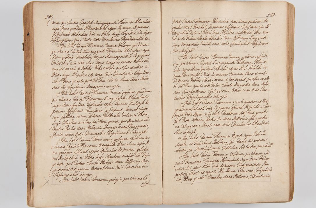 Zdjęcie nr 171 dla obiektu archiwalnego: Acta visitationis ecclesiarum parachialium tum capellarum - oratorium, hospitalium, confraternitatum ac aliorum piorum locorum intra et extra civitatem Cracoviensem consistentium, vigore litterarum specialis commissionis Cel. Principis et. R.D. Andrea Stanislai Kostka in Załuskie Załuski episcopi Cracoviensis ducis Severiensis, per Hyacinthum Łopacki canonicum et archipraesbyterum Cracoviensem, canonicum et archipraesbyterum Cracoviensem, canonicum Sandomieriensem, visitatorem a.D. 1748 et sequentii conscripta