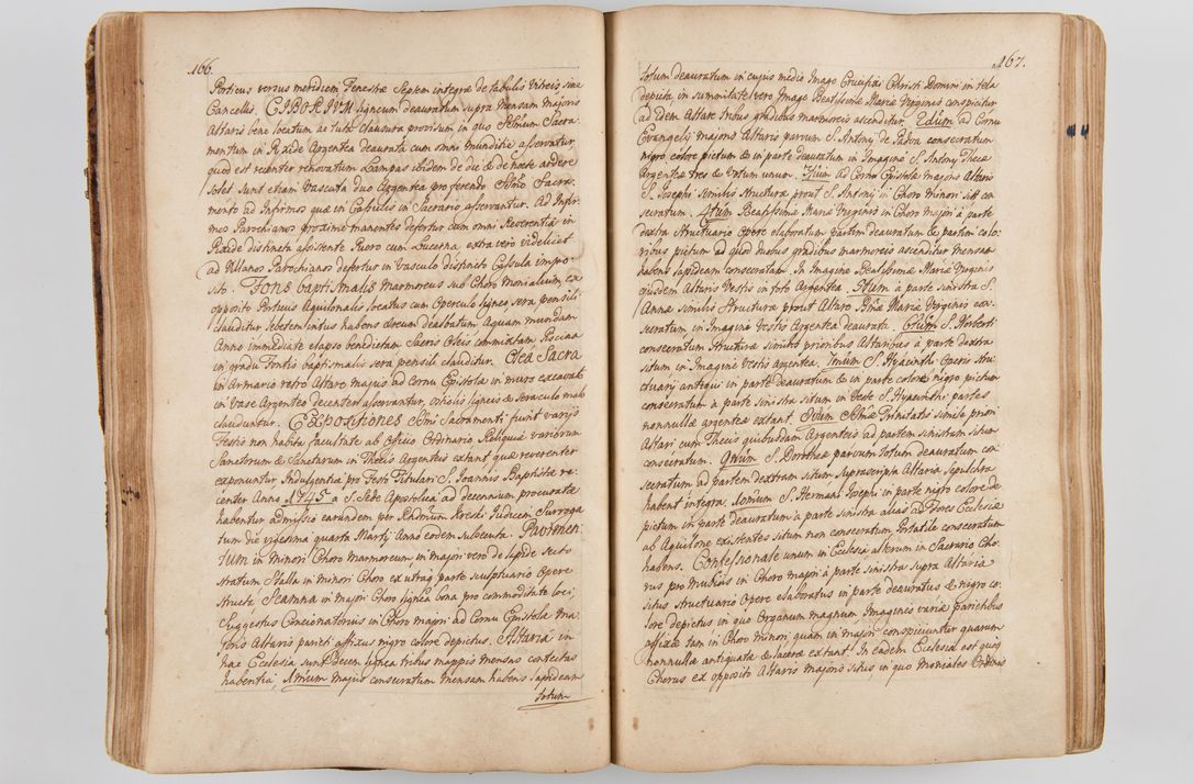 Zdjęcie nr 101 dla obiektu archiwalnego: Acta visitationis ecclesiarum parachialium tum capellarum - oratorium, hospitalium, confraternitatum ac aliorum piorum locorum intra et extra civitatem Cracoviensem consistentium, vigore litterarum specialis commissionis Cel. Principis et. R.D. Andrea Stanislai Kostka in Załuskie Załuski episcopi Cracoviensis ducis Severiensis, per Hyacinthum Łopacki canonicum et archipraesbyterum Cracoviensem, canonicum et archipraesbyterum Cracoviensem, canonicum Sandomieriensem, visitatorem a.D. 1748 et sequentii conscripta