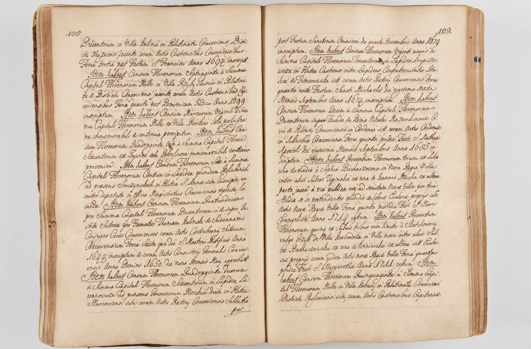 Zdjęcie nr 70 dla obiektu archiwalnego: Acta visitationis ecclesiarum parachialium tum capellarum - oratorium, hospitalium, confraternitatum ac aliorum piorum locorum intra et extra civitatem Cracoviensem consistentium, vigore litterarum specialis commissionis Cel. Principis et. R.D. Andrea Stanislai Kostka in Załuskie Załuski episcopi Cracoviensis ducis Severiensis, per Hyacinthum Łopacki canonicum et archipraesbyterum Cracoviensem, canonicum et archipraesbyterum Cracoviensem, canonicum Sandomieriensem, visitatorem a.D. 1748 et sequentii conscripta