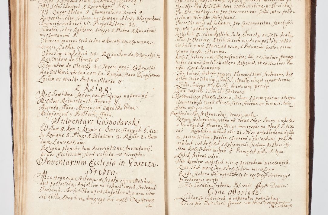 Zdjęcie nr 184 dla obiektu archiwalnego: Visitatio ecclesiarum parachialium, praebendarum, capellarum, hospitalium, confraternitatum, nec non beneficiorum in decanatu Scalensi Kostka comitis in Załuskie Załuski, episcopi Cracoviensis, ducis Severiae per me Andream Nehrebecki S.Th.D., Insignis Collegiatae Sandomieriensis canonicum et scholasticum Scarbimieiensem, delegatum et deputatum extraordinarium visitatorem a.D. 1748 die 23 mensis Aprilis inchoata, ac successivo anno eodem 1748 diec 24 Octobris finita