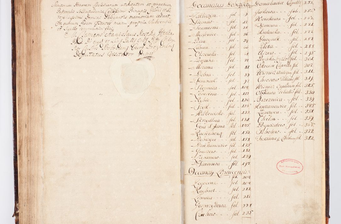 Zdjęcie nr 213 dla obiektu archiwalnego: Acta visitationis decanatuum Dobczycensis et Lipnicensis ex delegatione Cel. Principis R.D. Andrea Stanislai Kostka comitis in Załuskie Załuski, episcopi Cracoviensis ducis Severiae, per Clementem Stanislaum Kostka Herka, Phil. Doctorem et Professorem, Collegam minorem, Ecclesiae Collegiatae Boboviensis custodem, parochiae Droginensis curatum a.D. 1747 die vero 3 mensis Decembris inchoata et 1748 die 22 mensis Martii expeditae