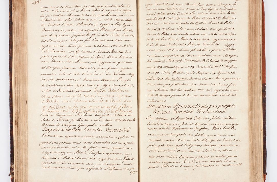 Zdjęcie nr 108 dla obiektu archiwalnego: Acta visitationis decanatuum Dobczycensis et Lipnicensis ex delegatione Cel. Principis R.D. Andrea Stanislai Kostka comitis in Załuskie Załuski, episcopi Cracoviensis ducis Severiae, per Clementem Stanislaum Kostka Herka, Phil. Doctorem et Professorem, Collegam minorem, Ecclesiae Collegiatae Boboviensis custodem, parochiae Droginensis curatum a.D. 1747 die vero 3 mensis Decembris inchoata et 1748 die 22 mensis Martii expeditae