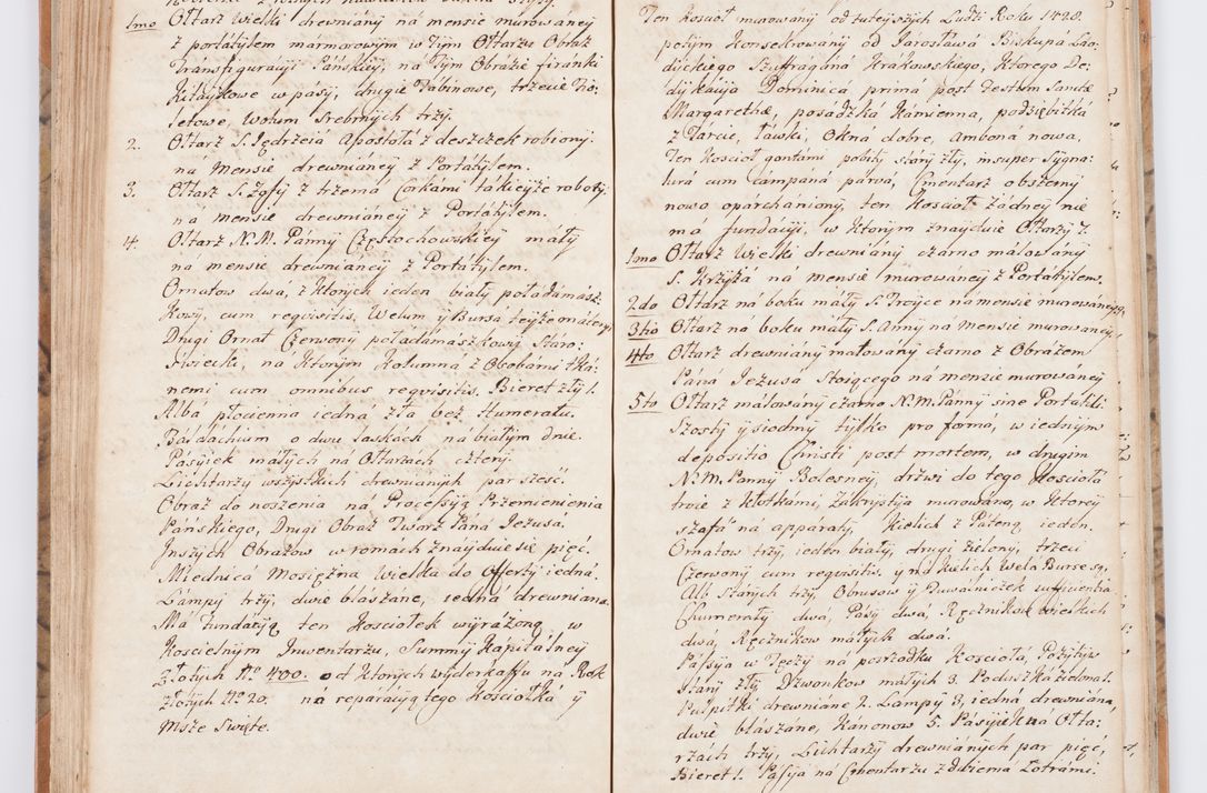 Zdjęcie nr 98 dla obiektu archiwalnego: Summarium seu descriptio status ecclesiarum et parochorum eorundem in decanatu Żywiecensi consistentium ex speciali mandato Cel. Principis R.D. Andrea Stanislai Kostka In Załuskie Załuski, episcopi Cracoviensis, ducis Severiae, per me Antonium Franciscum de Brzesie Lanckoroński, canoncium Gnesnensem, praepositum Oswiencimensem a.D. 1748 visitatarum hoc volumine comprehensum