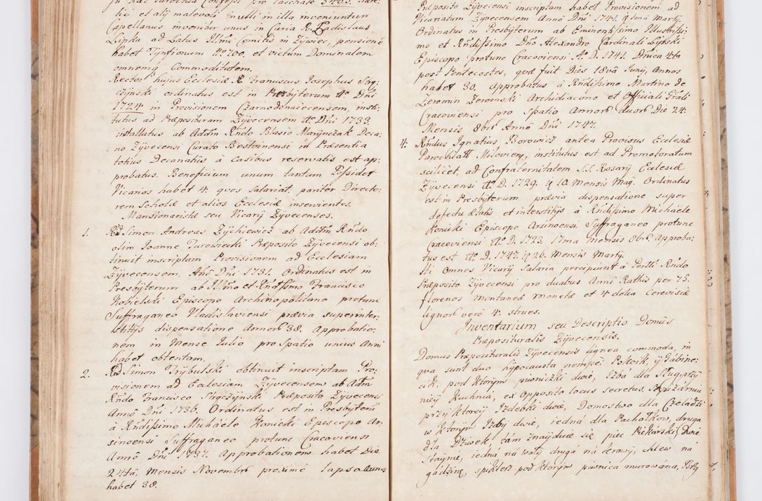 Zdjęcie nr 93 dla obiektu archiwalnego: Summarium seu descriptio status ecclesiarum et parochorum eorundem in decanatu Żywiecensi consistentium ex speciali mandato Cel. Principis R.D. Andrea Stanislai Kostka In Załuskie Załuski, episcopi Cracoviensis, ducis Severiae, per me Antonium Franciscum de Brzesie Lanckoroński, canoncium Gnesnensem, praepositum Oswiencimensem a.D. 1748 visitatarum hoc volumine comprehensum