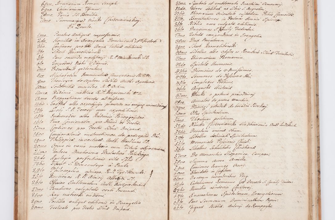 Zdjęcie nr 77 dla obiektu archiwalnego: Summarium seu descriptio status ecclesiarum et parochorum eorundem in decanatu Żywiecensi consistentium ex speciali mandato Cel. Principis R.D. Andrea Stanislai Kostka In Załuskie Załuski, episcopi Cracoviensis, ducis Severiae, per me Antonium Franciscum de Brzesie Lanckoroński, canoncium Gnesnensem, praepositum Oswiencimensem a.D. 1748 visitatarum hoc volumine comprehensum