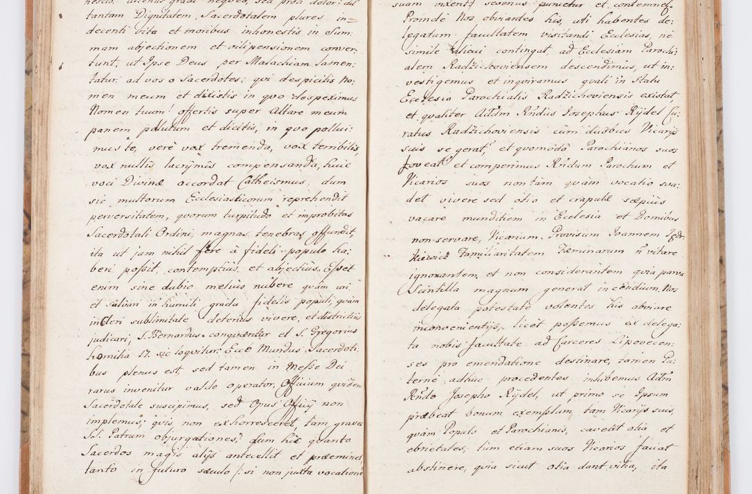 Zdjęcie nr 46 dla obiektu archiwalnego: Summarium seu descriptio status ecclesiarum et parochorum eorundem in decanatu Żywiecensi consistentium ex speciali mandato Cel. Principis R.D. Andrea Stanislai Kostka In Załuskie Załuski, episcopi Cracoviensis, ducis Severiae, per me Antonium Franciscum de Brzesie Lanckoroński, canoncium Gnesnensem, praepositum Oswiencimensem a.D. 1748 visitatarum hoc volumine comprehensum