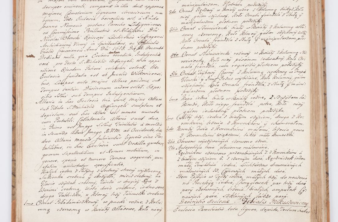 Zdjęcie nr 32 dla obiektu archiwalnego: Summarium seu descriptio status ecclesiarum et parochorum eorundem in decanatu Żywiecensi consistentium ex speciali mandato Cel. Principis R.D. Andrea Stanislai Kostka In Załuskie Załuski, episcopi Cracoviensis, ducis Severiae, per me Antonium Franciscum de Brzesie Lanckoroński, canoncium Gnesnensem, praepositum Oswiencimensem a.D. 1748 visitatarum hoc volumine comprehensum