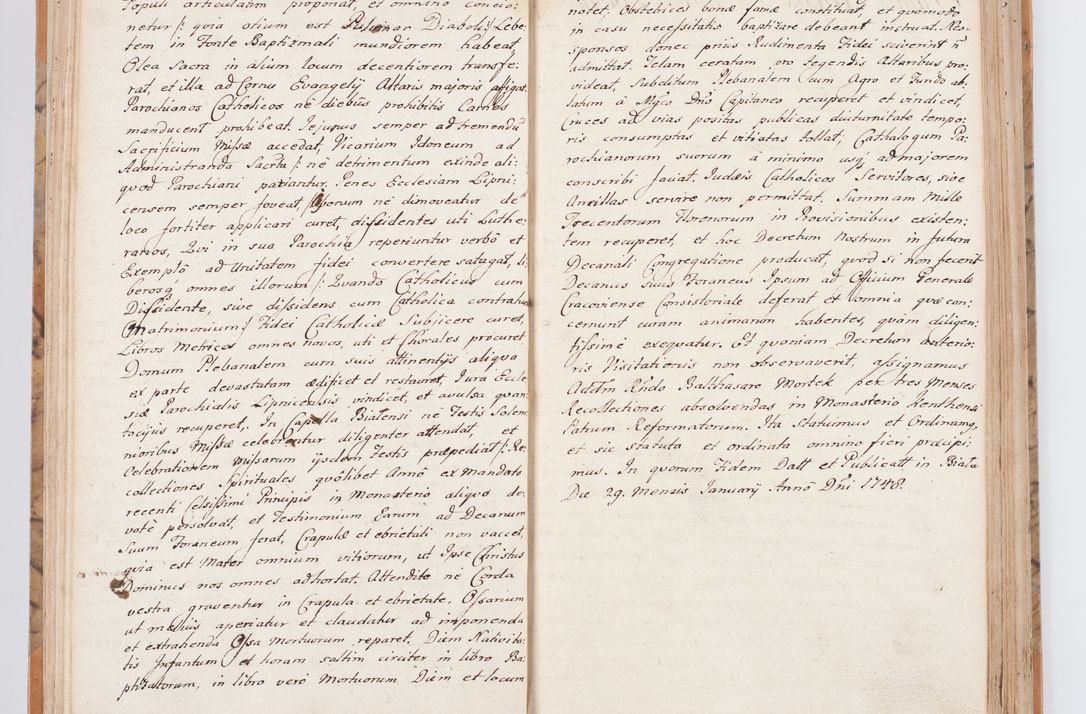 Zdjęcie nr 27 dla obiektu archiwalnego: Summarium seu descriptio status ecclesiarum et parochorum eorundem in decanatu Żywiecensi consistentium ex speciali mandato Cel. Principis R.D. Andrea Stanislai Kostka In Załuskie Załuski, episcopi Cracoviensis, ducis Severiae, per me Antonium Franciscum de Brzesie Lanckoroński, canoncium Gnesnensem, praepositum Oswiencimensem a.D. 1748 visitatarum hoc volumine comprehensum