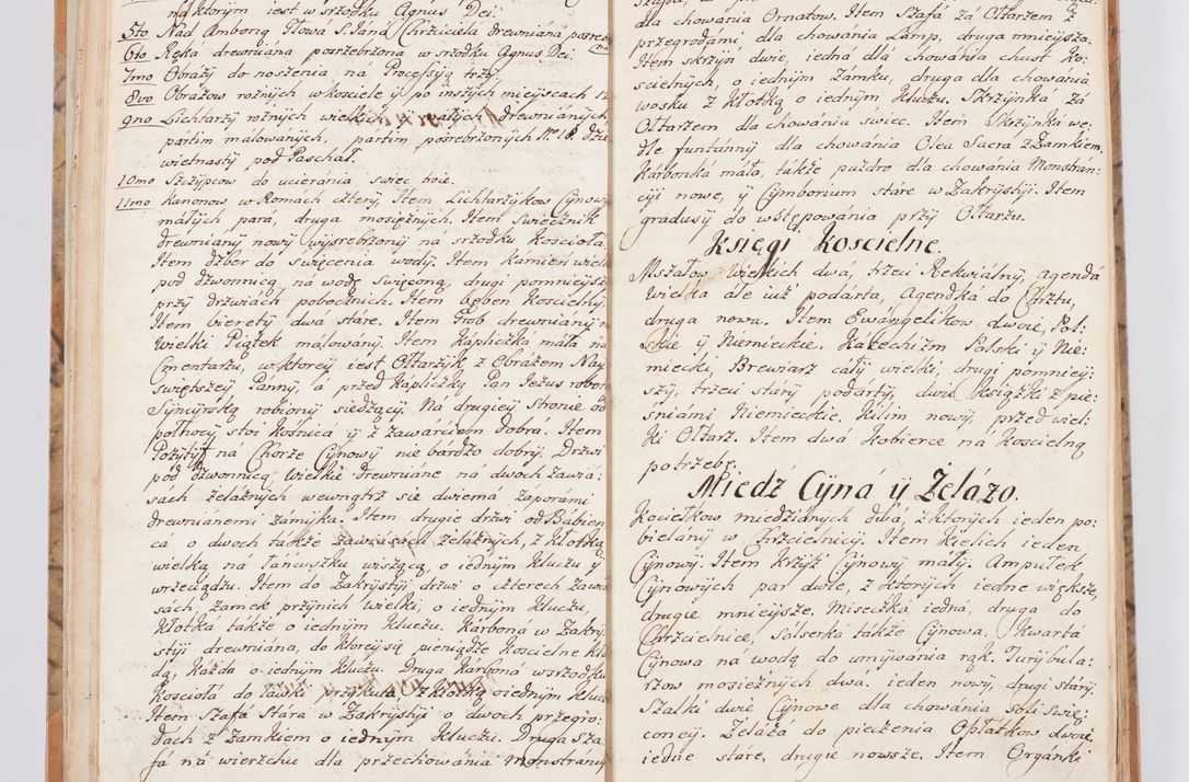 Zdjęcie nr 19 dla obiektu archiwalnego: Summarium seu descriptio status ecclesiarum et parochorum eorundem in decanatu Żywiecensi consistentium ex speciali mandato Cel. Principis R.D. Andrea Stanislai Kostka In Załuskie Załuski, episcopi Cracoviensis, ducis Severiae, per me Antonium Franciscum de Brzesie Lanckoroński, canoncium Gnesnensem, praepositum Oswiencimensem a.D. 1748 visitatarum hoc volumine comprehensum