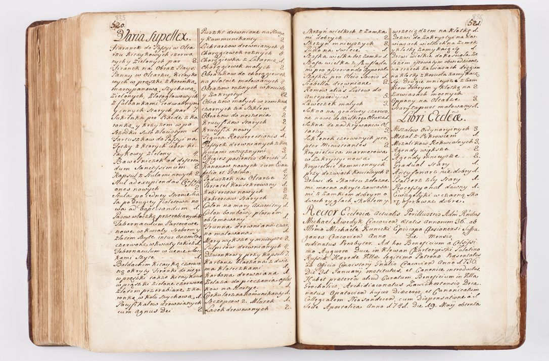 Zdjęcie nr 409 dla obiektu archiwalnego: Visitatio ecclesiarum parochialium, praebendarum, capellarum, hospitalium atque confraternitatum, nec non beneficiorum in decanatibus Oswiecimensis et Zathoriensis, archidiaconatus et officialatus Cracoviensis existentium per R.D. Franciscum Lanckoroński, canonicum cathedralem Cracoviensem, visitatorem delegatum a.D. 1747 et 1748 expedita