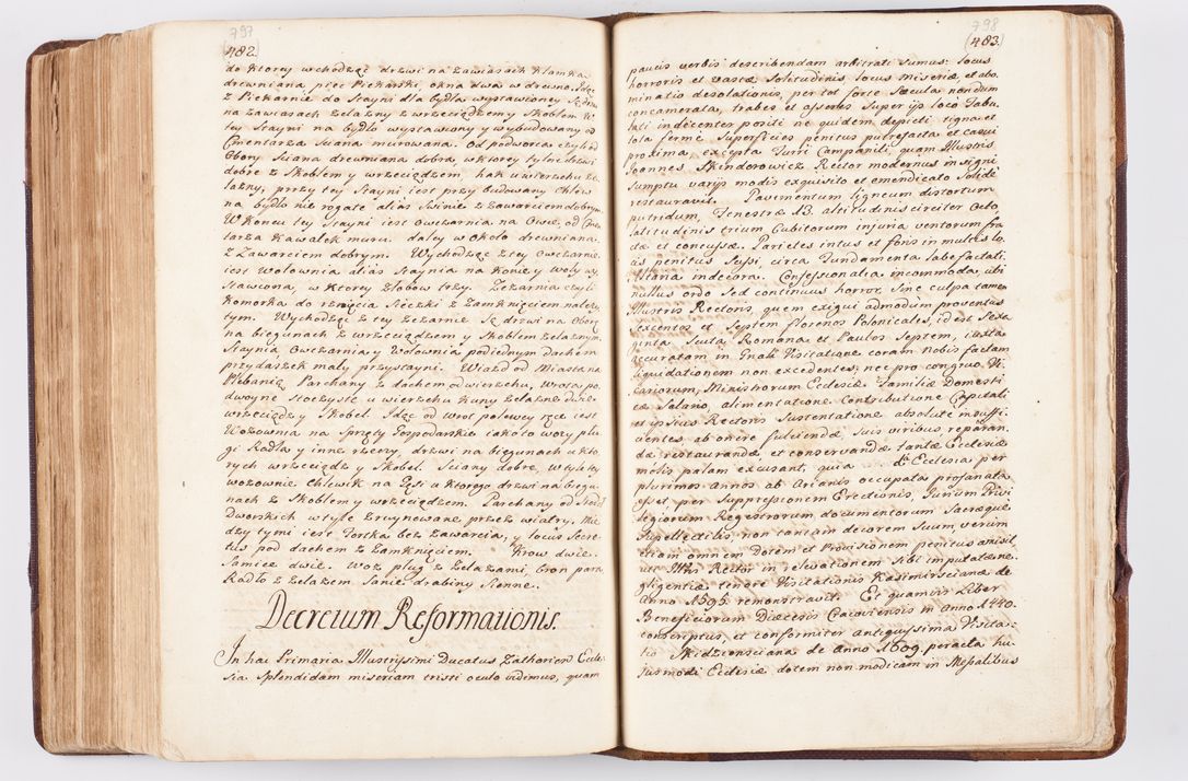 Zdjęcie nr 389 dla obiektu archiwalnego: Visitatio ecclesiarum parochialium, praebendarum, capellarum, hospitalium atque confraternitatum, nec non beneficiorum in decanatibus Oswiecimensis et Zathoriensis, archidiaconatus et officialatus Cracoviensis existentium per R.D. Franciscum Lanckoroński, canonicum cathedralem Cracoviensem, visitatorem delegatum a.D. 1747 et 1748 expedita