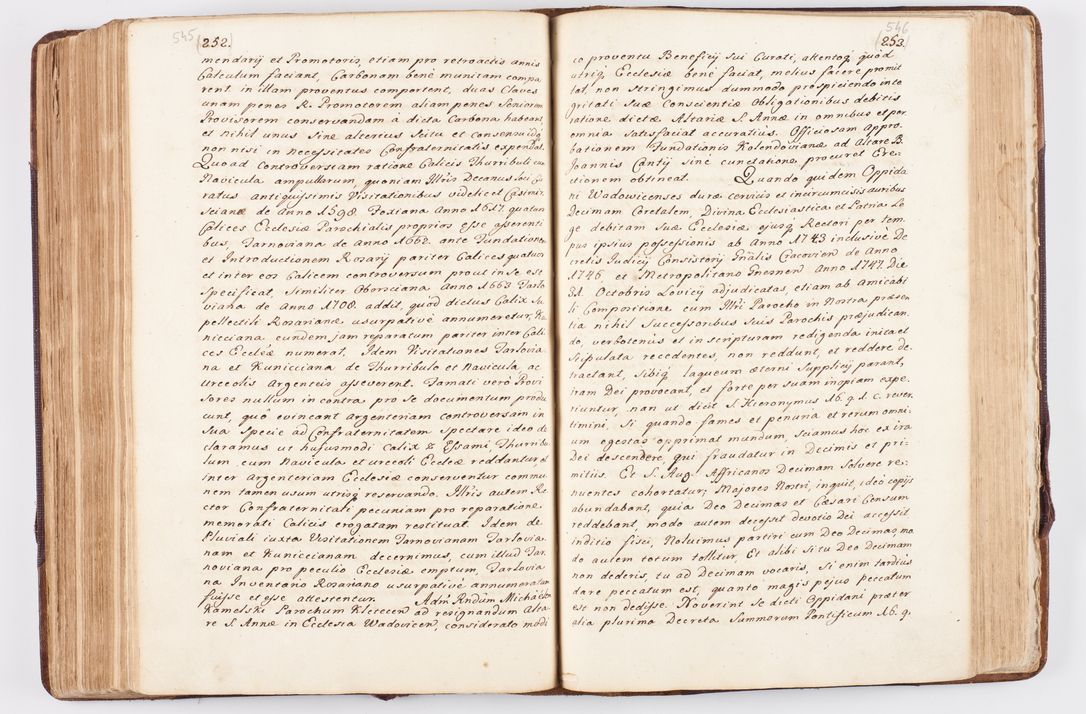 Zdjęcie nr 271 dla obiektu archiwalnego: Visitatio ecclesiarum parochialium, praebendarum, capellarum, hospitalium atque confraternitatum, nec non beneficiorum in decanatibus Oswiecimensis et Zathoriensis, archidiaconatus et officialatus Cracoviensis existentium per R.D. Franciscum Lanckoroński, canonicum cathedralem Cracoviensem, visitatorem delegatum a.D. 1747 et 1748 expedita
