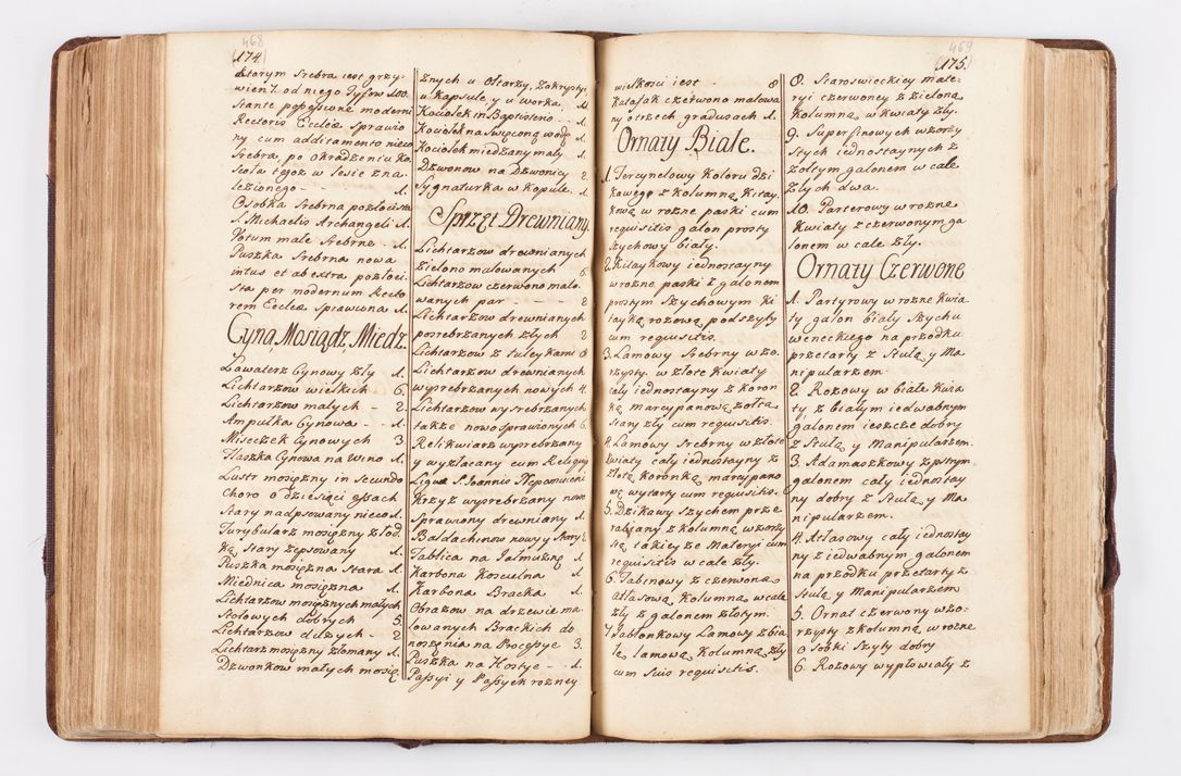 Zdjęcie nr 231 dla obiektu archiwalnego: Visitatio ecclesiarum parochialium, praebendarum, capellarum, hospitalium atque confraternitatum, nec non beneficiorum in decanatibus Oswiecimensis et Zathoriensis, archidiaconatus et officialatus Cracoviensis existentium per R.D. Franciscum Lanckoroński, canonicum cathedralem Cracoviensem, visitatorem delegatum a.D. 1747 et 1748 expedita