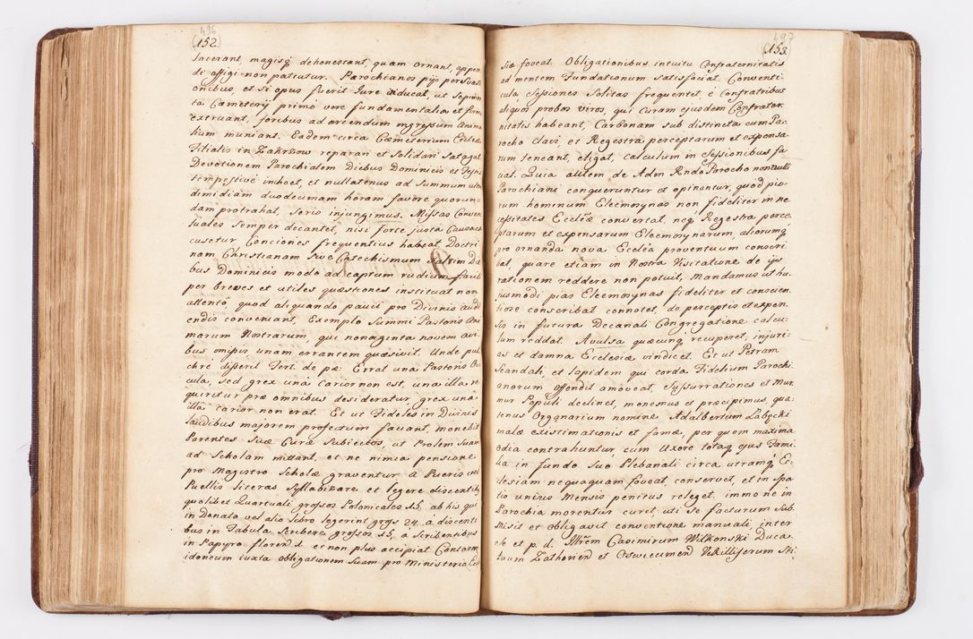 Zdjęcie nr 220 dla obiektu archiwalnego: Visitatio ecclesiarum parochialium, praebendarum, capellarum, hospitalium atque confraternitatum, nec non beneficiorum in decanatibus Oswiecimensis et Zathoriensis, archidiaconatus et officialatus Cracoviensis existentium per R.D. Franciscum Lanckoroński, canonicum cathedralem Cracoviensem, visitatorem delegatum a.D. 1747 et 1748 expedita