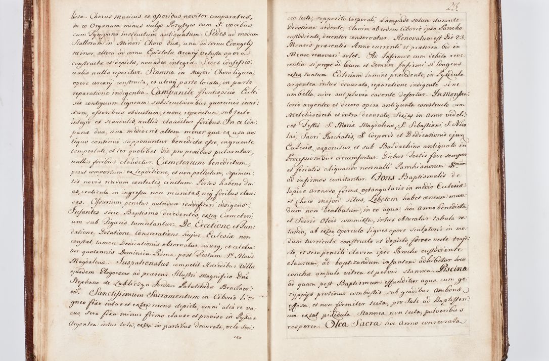 Zdjęcie nr 33 dla obiektu archiwalnego: Visitatio ecclesiarum parachialium, praebendarum, capellarum, hospitalium atque confraternitatum, nec non beneficiorum in decanatu Scaviensi foraneo, dioecesis, archidiaconatus et officialatus Cracoviensis consistentiu, ex speciali mandato Cel. Principis R.D. Andreae Stanislai Kostka in Załuskie Załuski, episcopi Cracoviensis canonicum, parochialis s. Nicolai ad Cracowiam praepositum, delegatum extraordinarium visitatorem a.D. 1748 