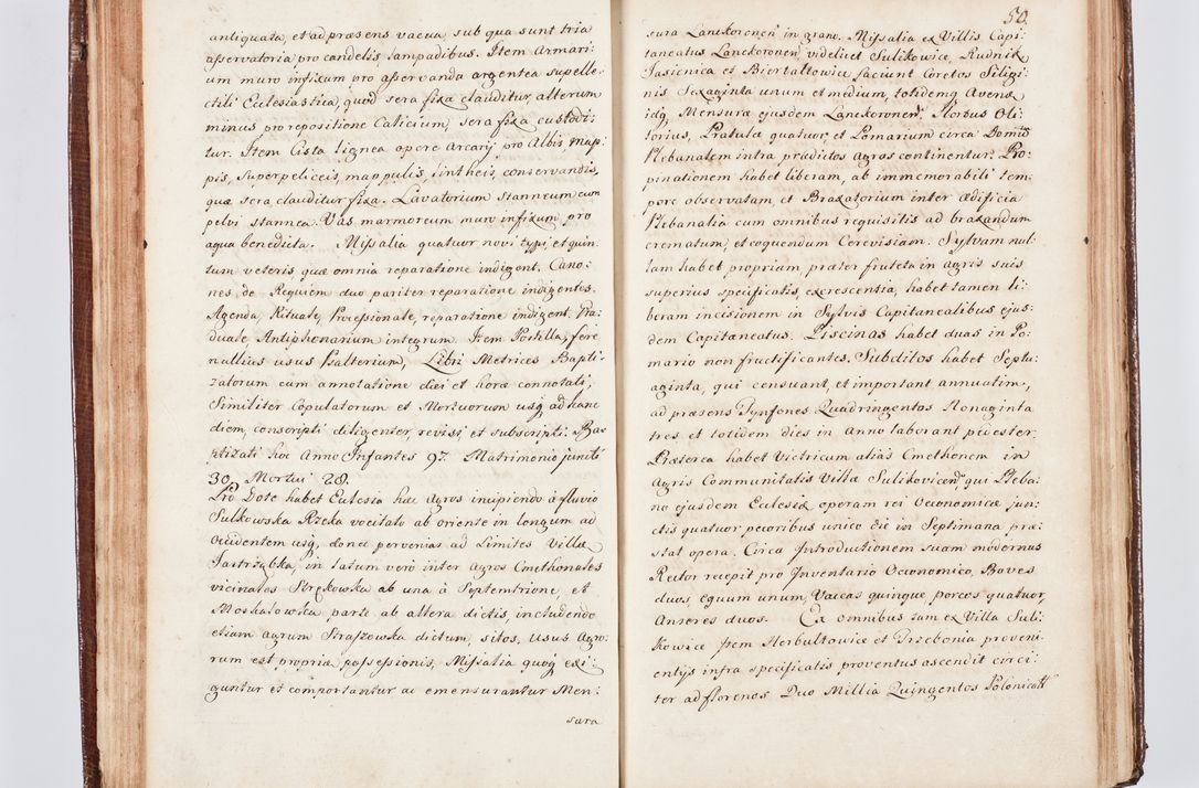 Zdjęcie nr 60 dla obiektu archiwalnego: Visitatio ecclesiarum parachialium, praebendarum, capellarum, hospitalium atque confraternitatum, nec non beneficiorum in decanatu Scaviensi foraneo, dioecesis, archidiaconatus et officialatus Cracoviensis consistentiu, ex speciali mandato Cel. Principis R.D. Andreae Stanislai Kostka in Załuskie Załuski, episcopi Cracoviensis canonicum, parochialis s. Nicolai ad Cracowiam praepositum, delegatum extraordinarium visitatorem a.D. 1748 