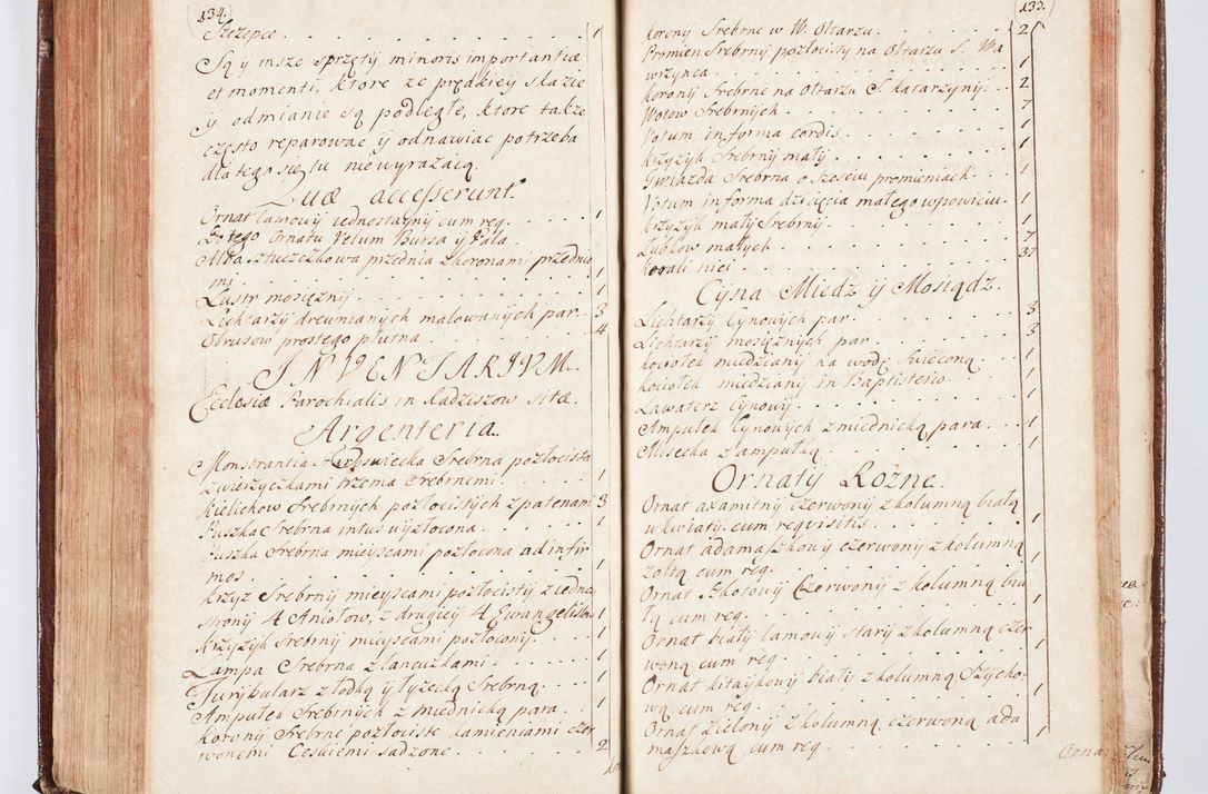 Zdjęcie nr 220 dla obiektu archiwalnego: Visitatio ecclesiarum parachialium, praebendarum, capellarum, hospitalium atque confraternitatum, nec non beneficiorum in decanatu Scaviensi foraneo, dioecesis, archidiaconatus et officialatus Cracoviensis consistentiu, ex speciali mandato Cel. Principis R.D. Andreae Stanislai Kostka in Załuskie Załuski, episcopi Cracoviensis canonicum, parochialis s. Nicolai ad Cracowiam praepositum, delegatum extraordinarium visitatorem a.D. 1748 