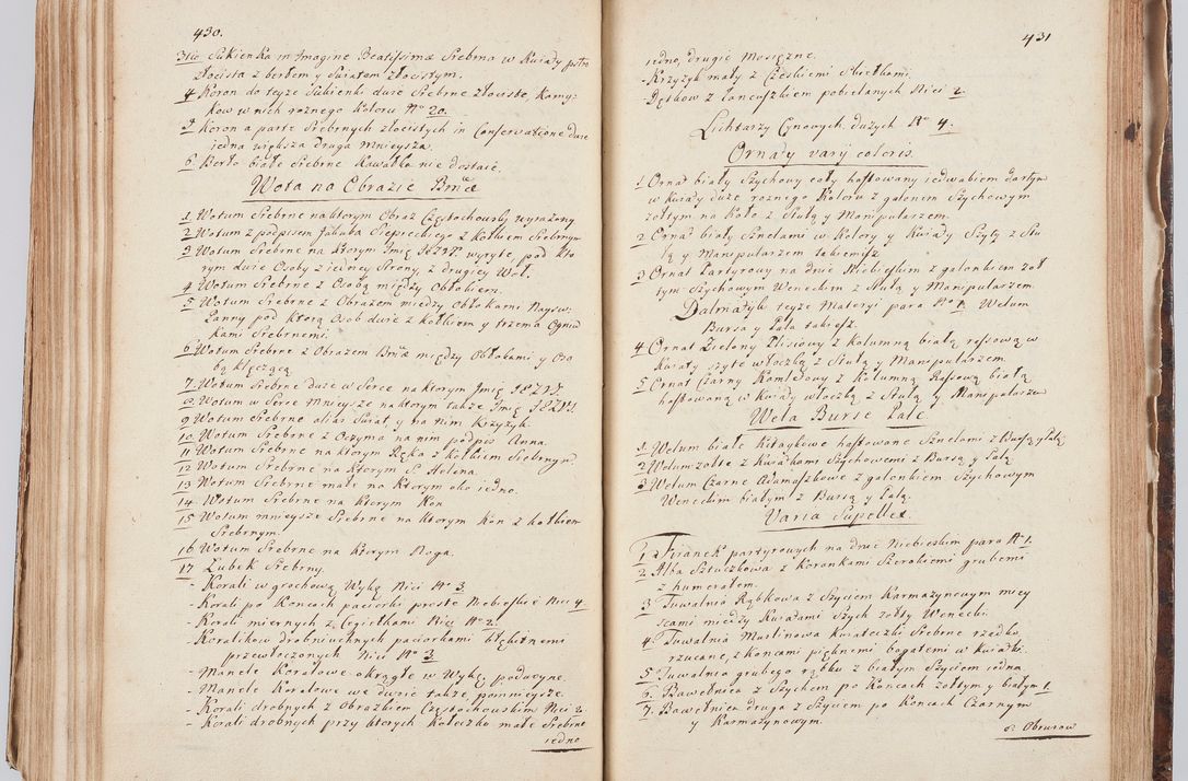 Zdjęcie nr 236 dla obiektu archiwalnego: Acta visitationis ecclesiarum in decanatu Sokolinensi et Kijensi ex commissione Cel. Principis R.D. Andrea Stanislai Kostka comitis in Załuskie Załuski, episcopi Cracoviensis, ducis Severiae, per Josephum Carolum Bleszyński, ecclesiarum cathedralis Cracoviensis et Insignis Collegiatae Sandomiriensis canonicum, expeditae diebus mensium Januarii et Februarii et Martii 1748 anno