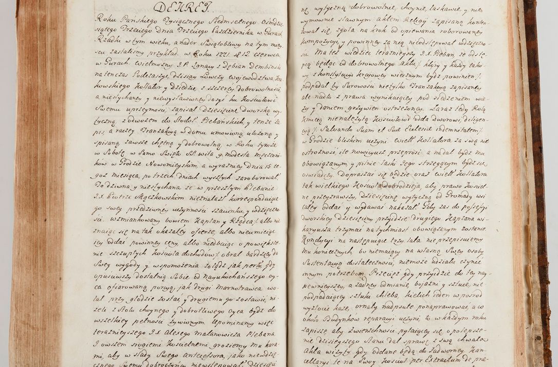 Zdjęcie nr 649 dla obiektu archiwalnego: Akta wizyty generalnej z woli i nakazu J.O. Xiążęcia Jm. Michała Jerzego Ciołka Poniatowskiego, biskupa płockiego, Xiążęcia pułtuskiego, koadiutora z całą jurysdykcją krakowskiego, Xiążęcia siewierskiego, opata kommendataryusza czerwińskiego, dziekana warszawskiego, orderów Orła Białego i św. Stanisława kawalera, w czterech dekanatach: Pacanowskim, Opatowskim, Witowskim i Sokolińskim przez Jmi Xiędza Antoniego Franciszka Dunina Kozickiego, Kollegiaty Pileckiej dziekana od dnia 15 miesiąca maja do dnia 22 października roku Pańskiego 1783 odprawionej