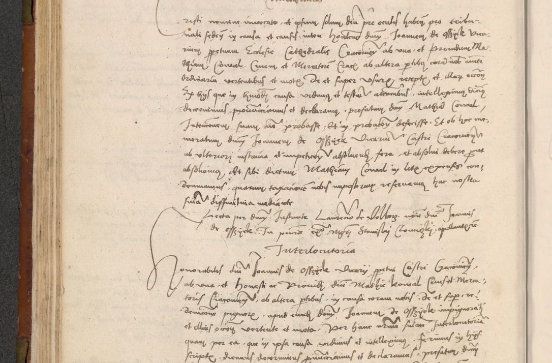 Zdjęcie nr 153 dla obiektu archiwalnego: In nomine Domini. Amen. Sub anno eiusdem Domini millesimo quingentesimo vigesimo, indicione octava, pontificatus sanctissimi in Christo patris et domini nostri domini Leonis divina providencia pape decimi moderni anno ad 19 Marcii durante septimo, acta actorum coram venerabili viro domino Thoma Rosznowski canonico et officiali generali Cracoviensi felicibus, sideribus continuantur atque exordium capiunt et Dii faveant ceptis