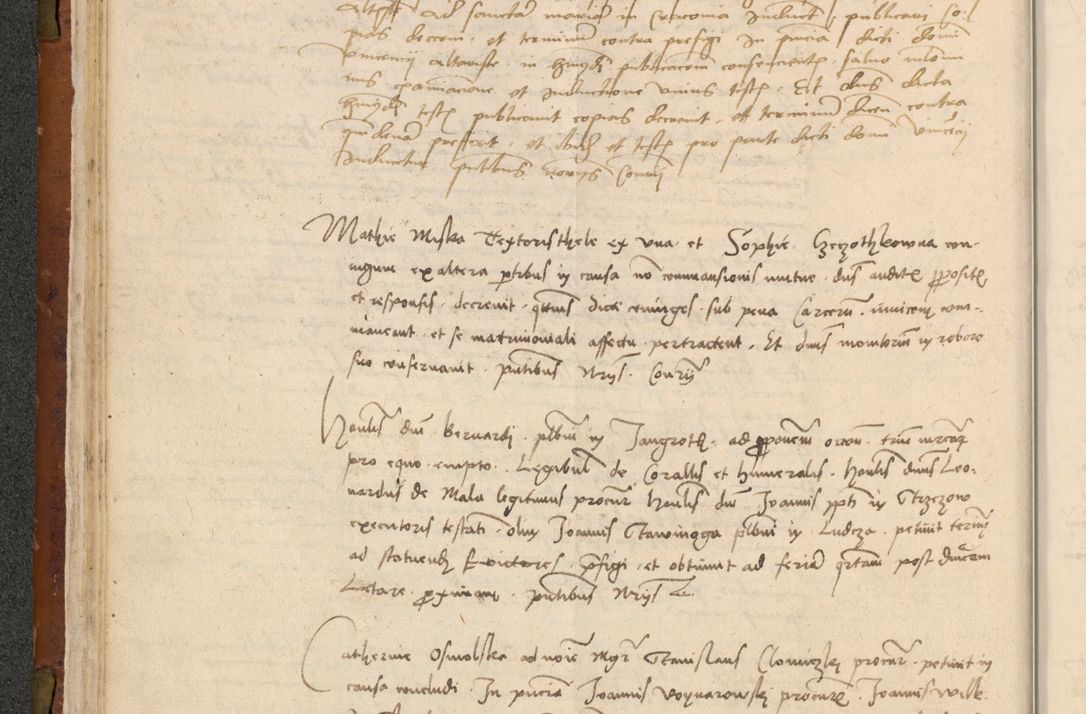 Zdjęcie nr 49 dla obiektu archiwalnego: In nomine Domini. Amen. Sub anno eiusdem Domini millesimo quingentesimo vigesimo, indicione octava, pontificatus sanctissimi in Christo patris et domini nostri domini Leonis divina providencia pape decimi moderni anno ad 19 Marcii durante septimo, acta actorum coram venerabili viro domino Thoma Rosznowski canonico et officiali generali Cracoviensi felicibus, sideribus continuantur atque exordium capiunt et Dii faveant ceptis